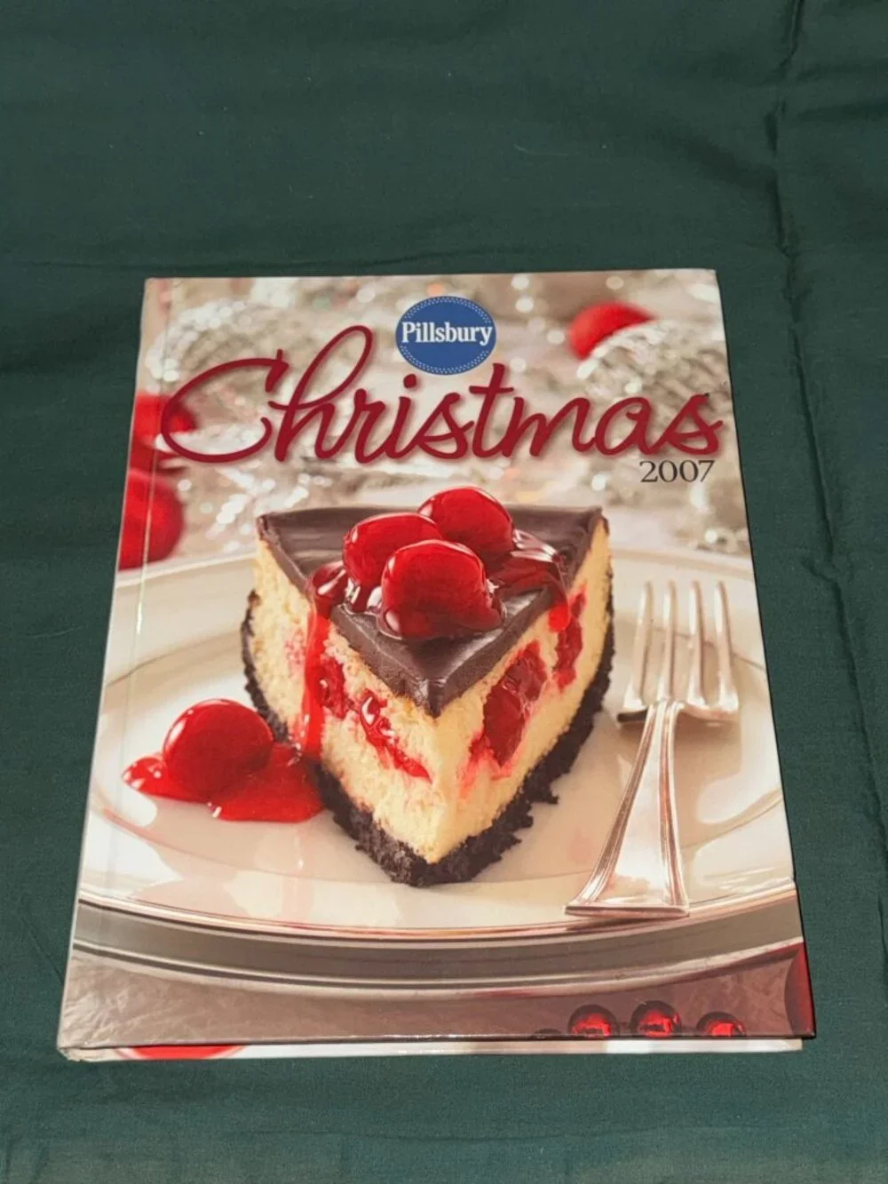Pillsbury Christmas 2007 Cookbook